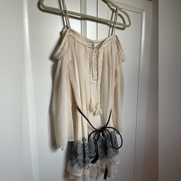 Shyanne Dresses & Skirts - Shyanne Tunic Dress